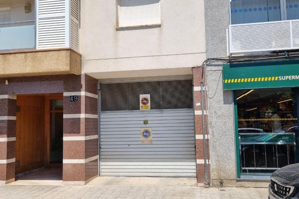 Apartament Piso En El Centro Con Vistas Al Mar Y Balcon Roses Zewnętrze zdjęcie